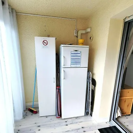 Spacieux T2 Climatise Avec Parking, Terrasse Et Wi-fi - Fr-1-607-205 Daire